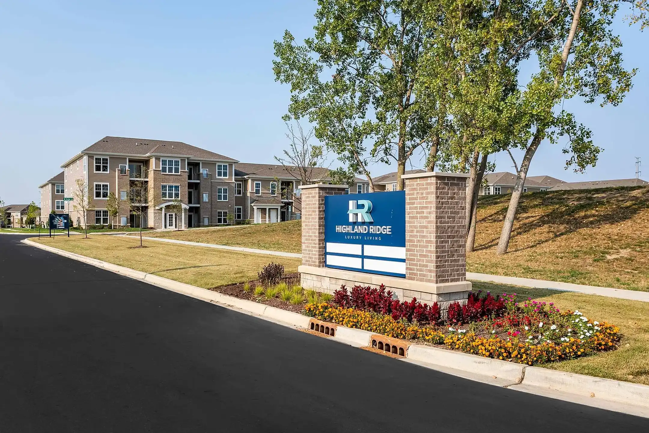 Highland Ridge - Lockport, IL 60441 | ApartmentGuide.com
