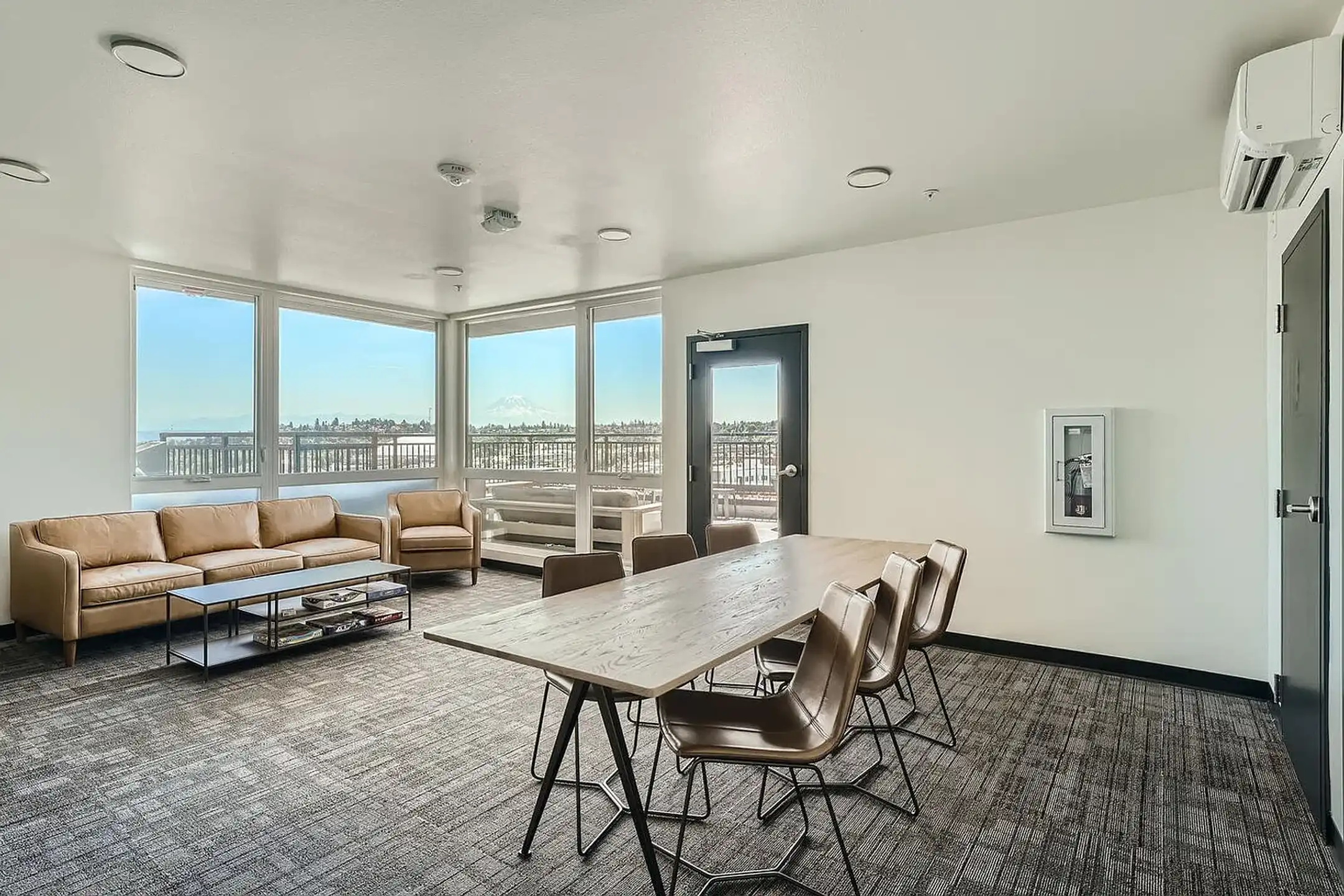 AV Lofts - Tacoma, WA 98402 | ApartmentGuide.com