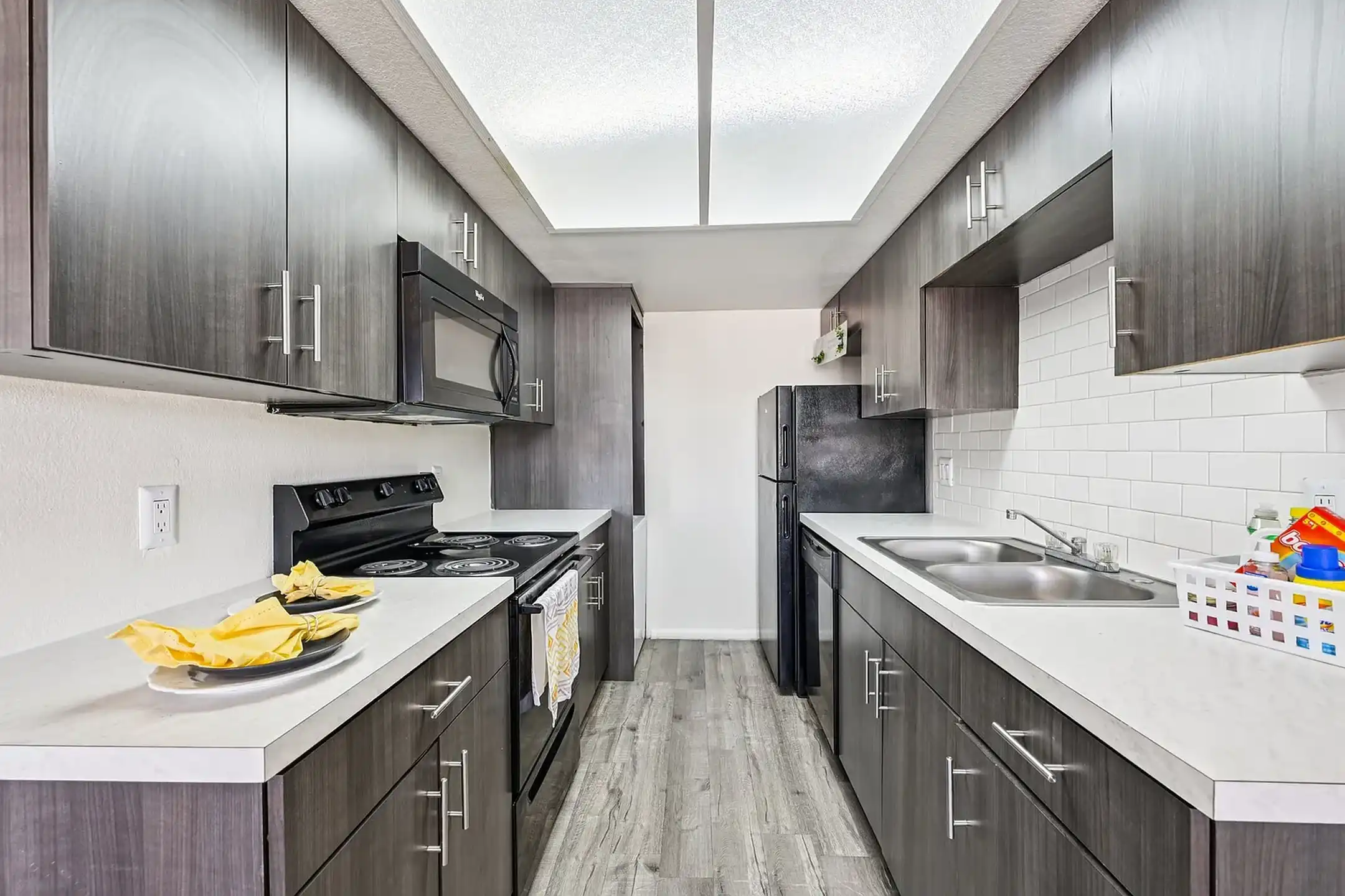 Solano - Phoenix, AZ 85015 | ApartmentGuide.com