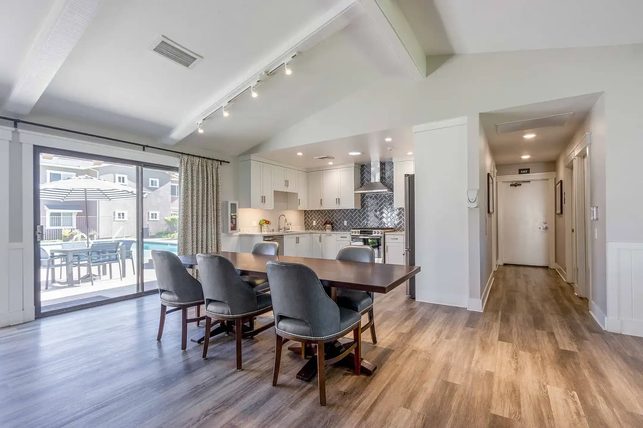 Knollwood Meadows Apartments - Santa Maria, CA 93455 | ApartmentGuide.com