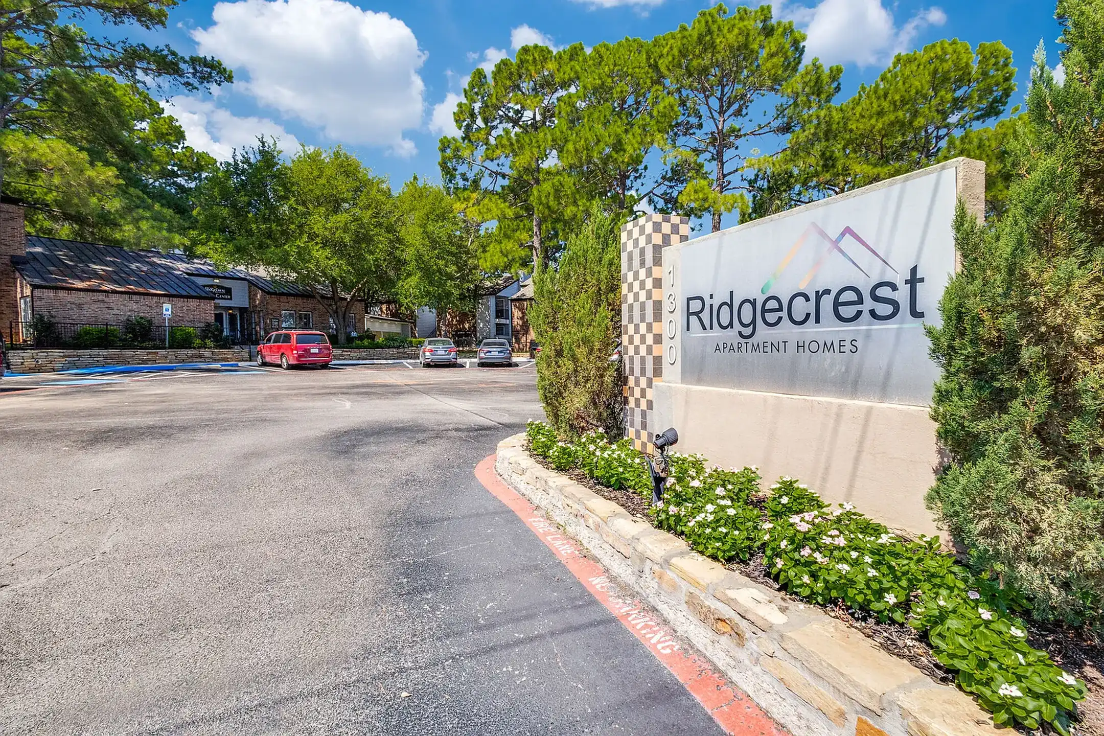 Ridgecrest - Denton, TX 76205 | ApartmentGuide.com
