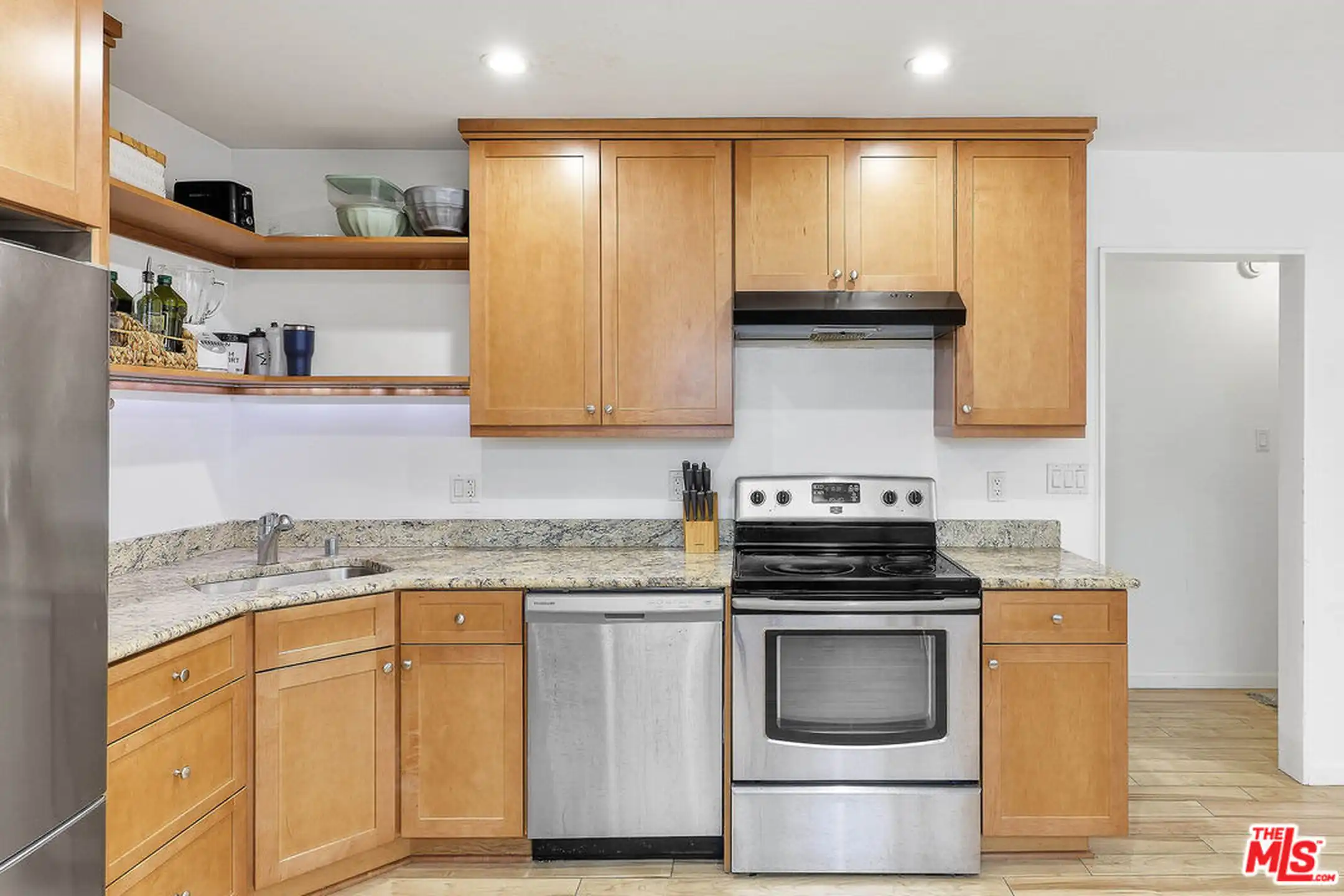 1914 Pacific Ave unit 1914 - Los Angeles, CA 90291 | ApartmentGuide.com