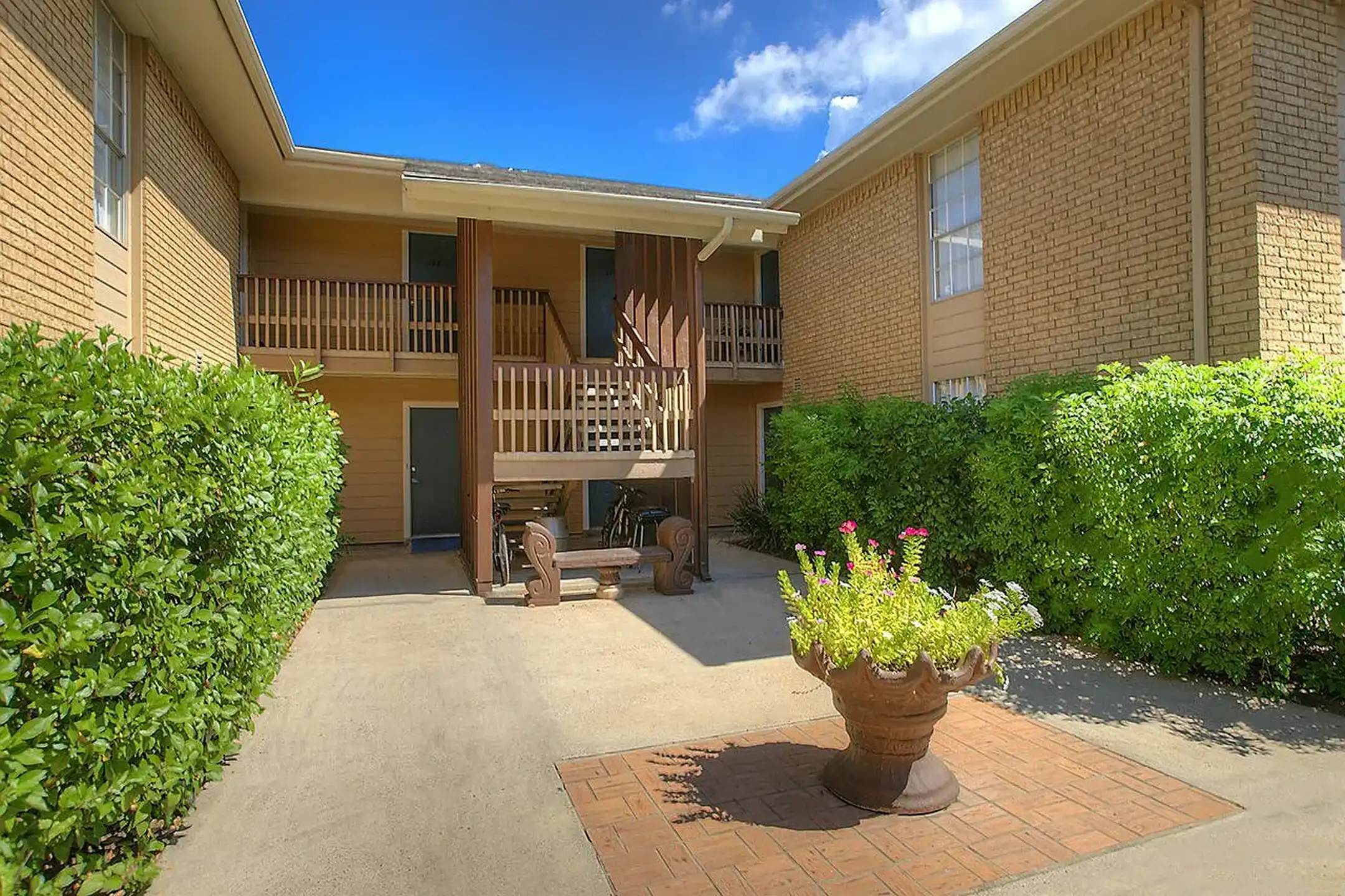ASHTON PLACE APARTMENTS Galveston TX 77551 ApartmentGuide