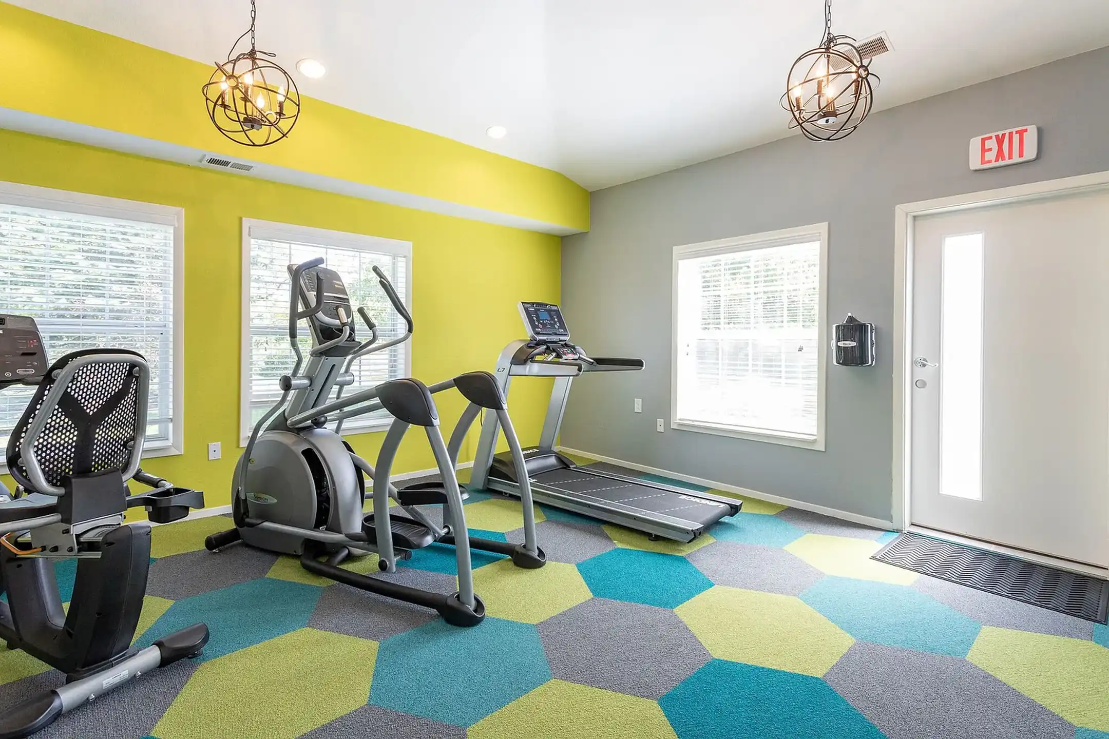 Arbor Club Apartments Ann Arbor, MI Ann Arbor, MI 48103