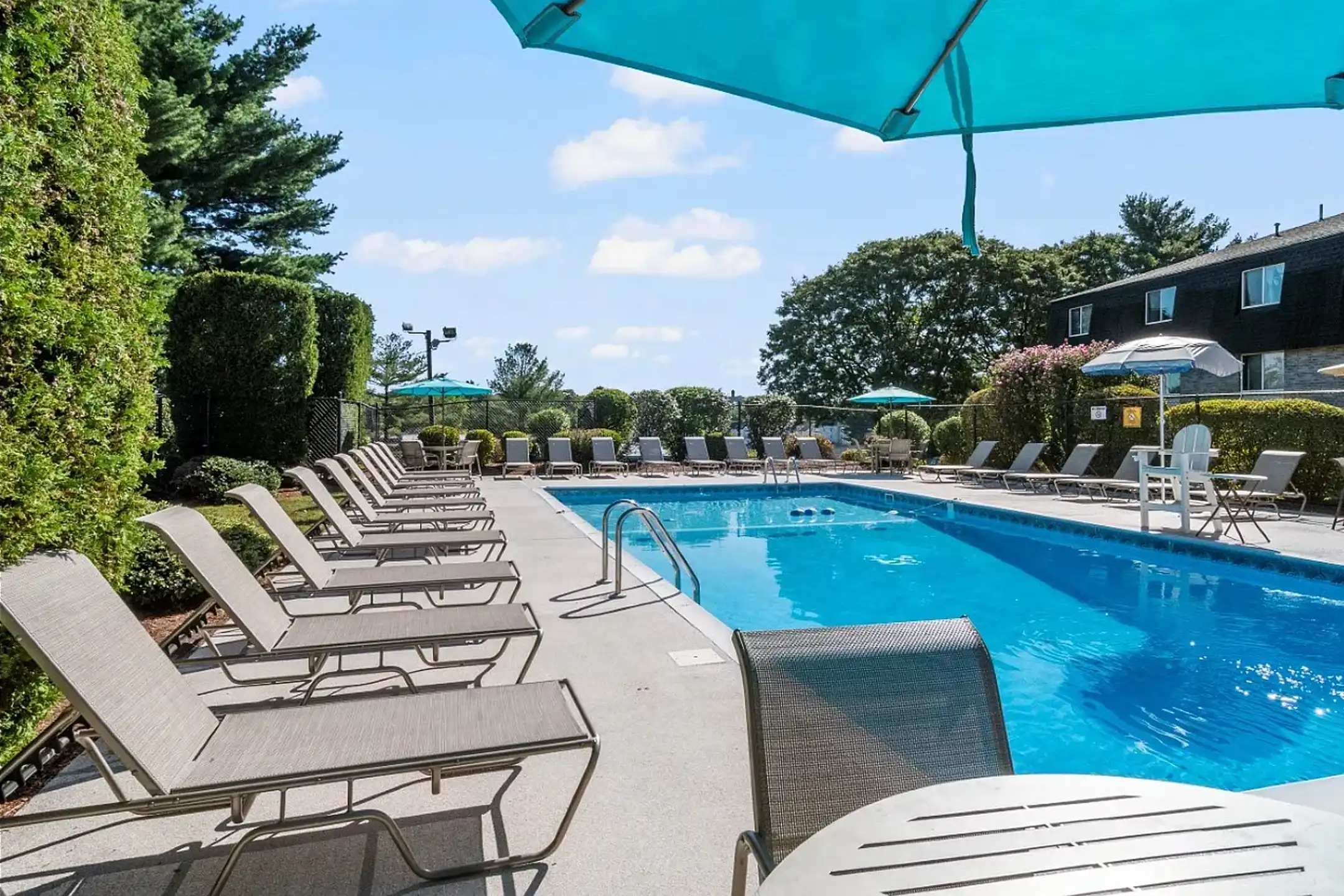 Pine Brook Place Apartments - Haverhill, MA 01832 | ApartmentGuide.com