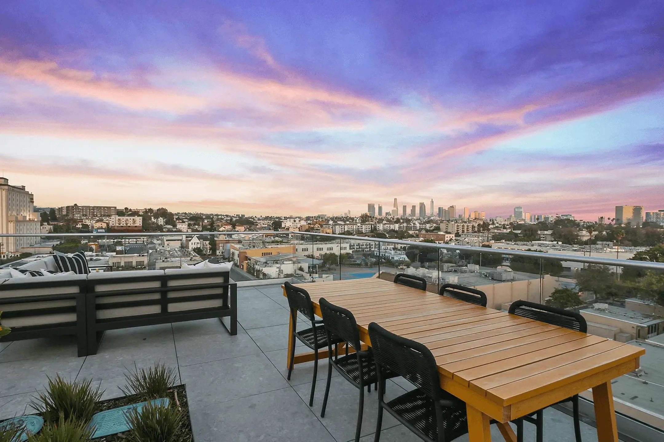 sageLA - Los Angeles, CA 90004 | ApartmentGuide.com
