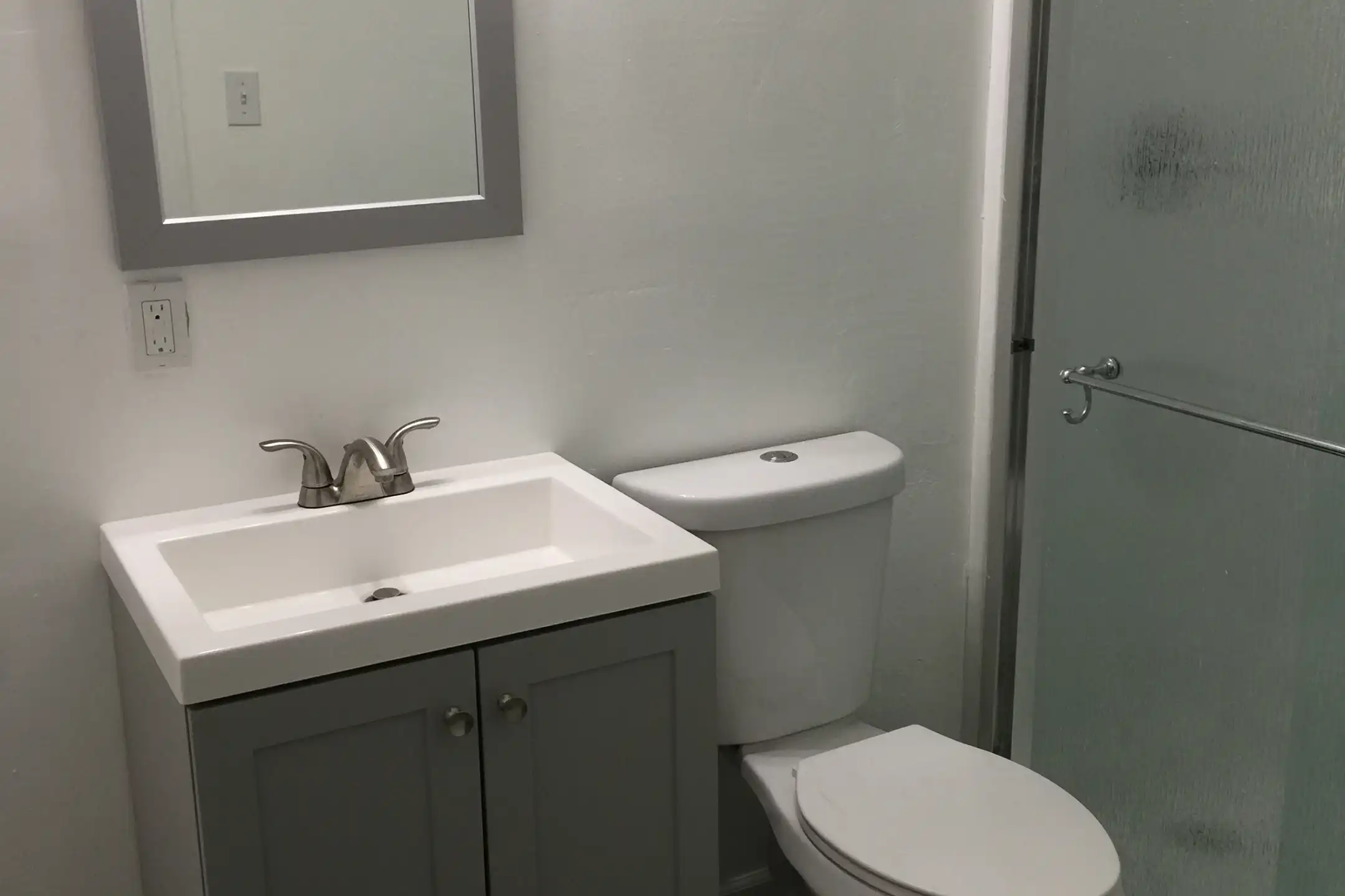 1614 Rumrill Blvd - San Pablo, CA 94806 | ApartmentGuide.com
