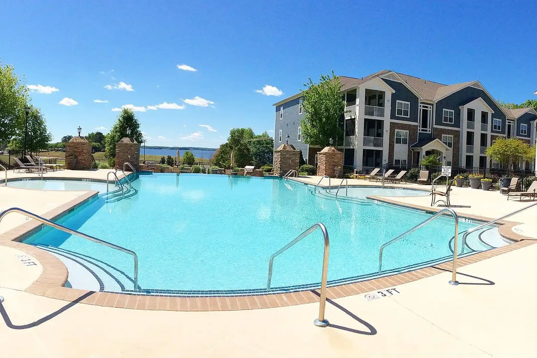 Grandview at Lake Murray - Columbia, SC 29212 | ApartmentGuide.com
