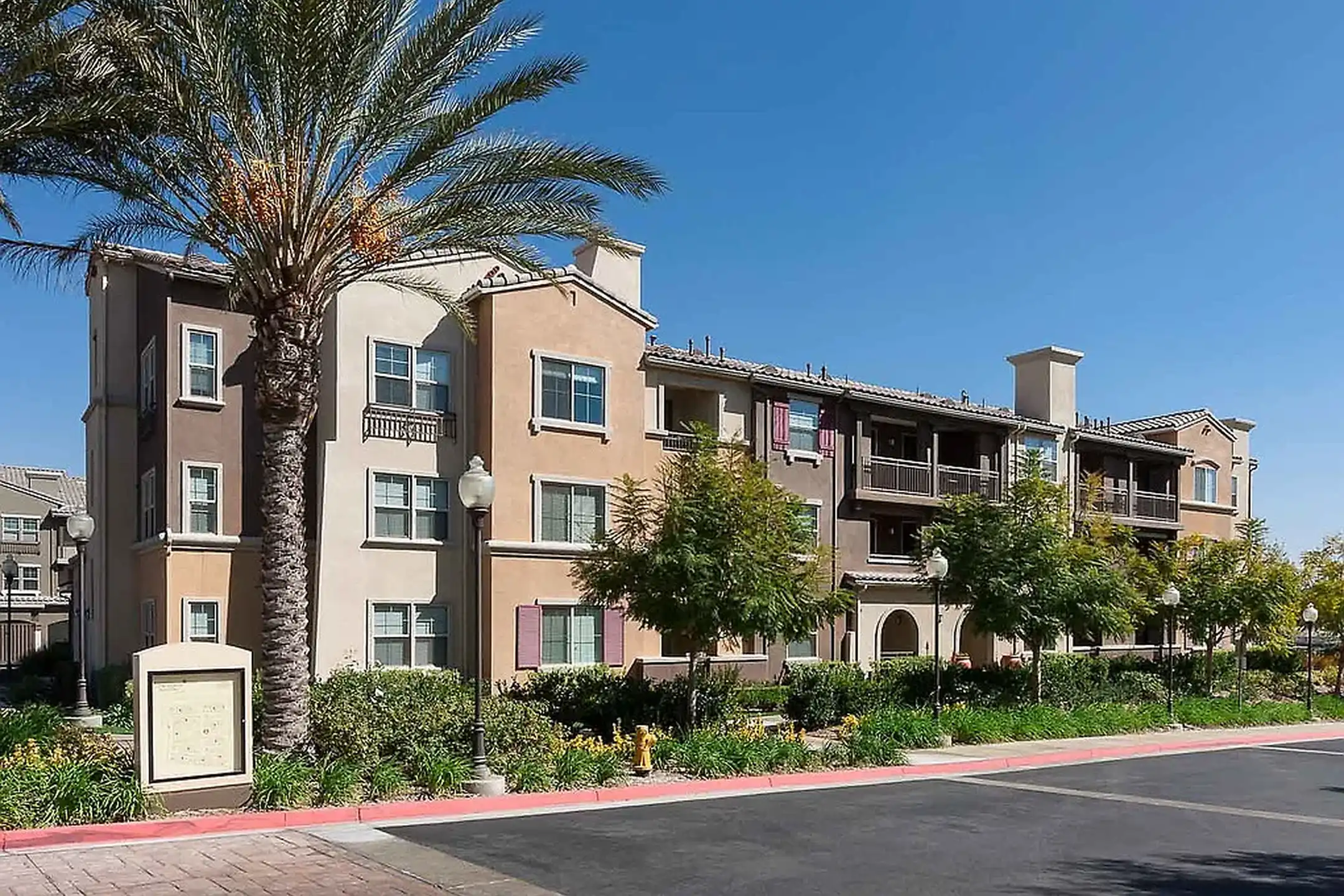 The Vistas of West Hills - Valencia, CA 91354 | ApartmentGuide.com