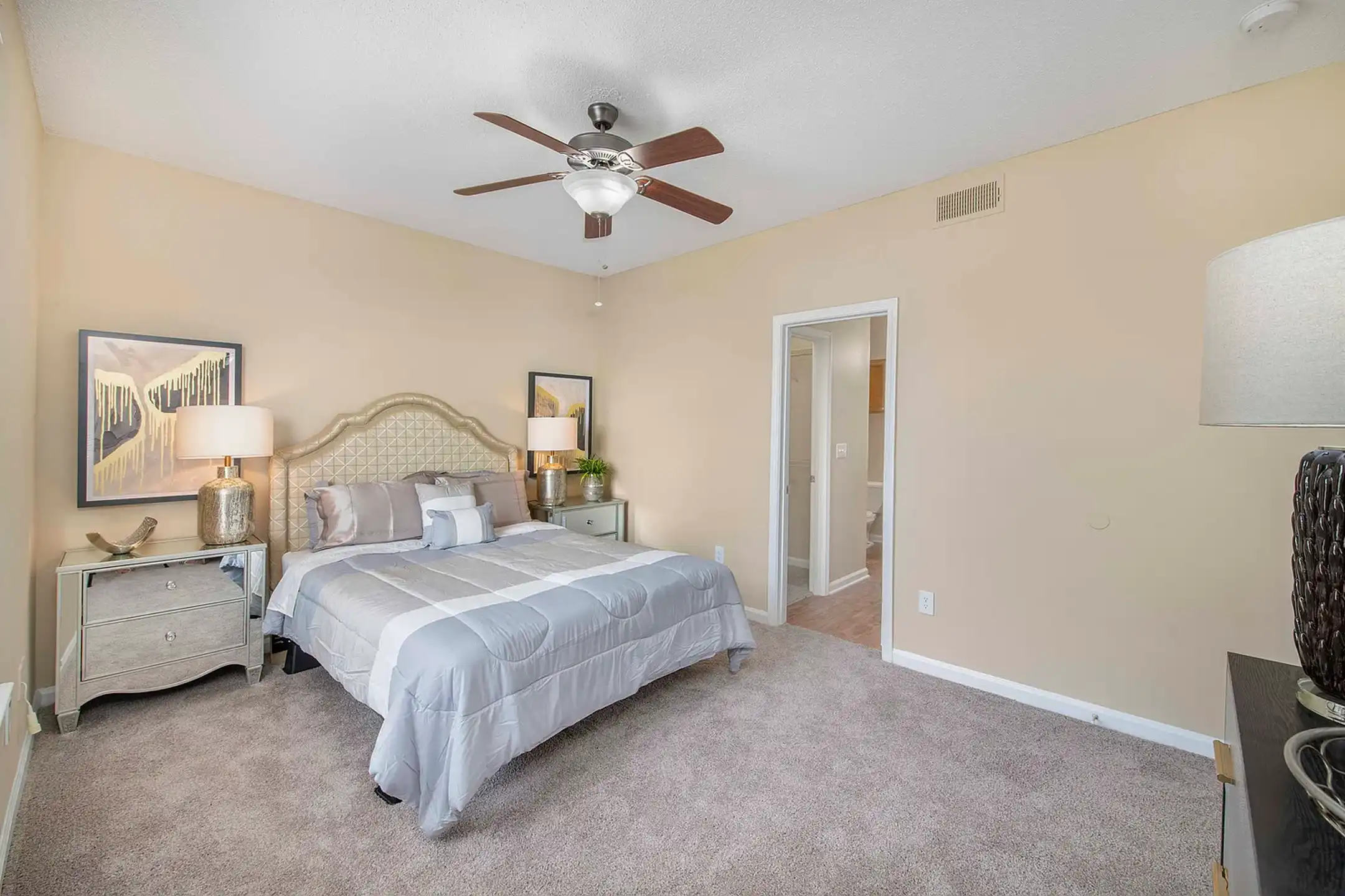 MAA Pinnacle - Lexington, KY 40515 | ApartmentGuide.com