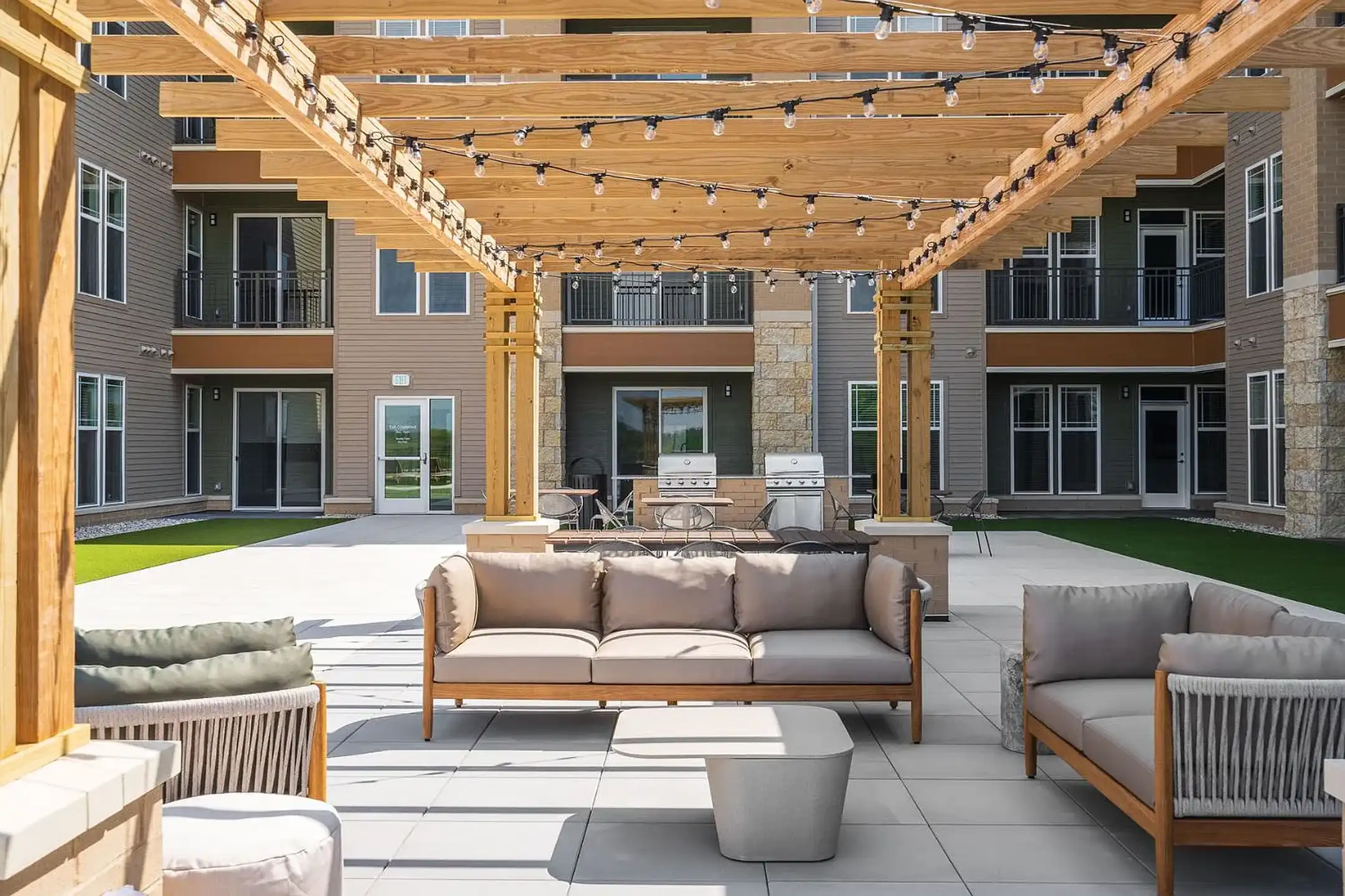Prado - Oak Creek, WI 53154 | ApartmentGuide.com