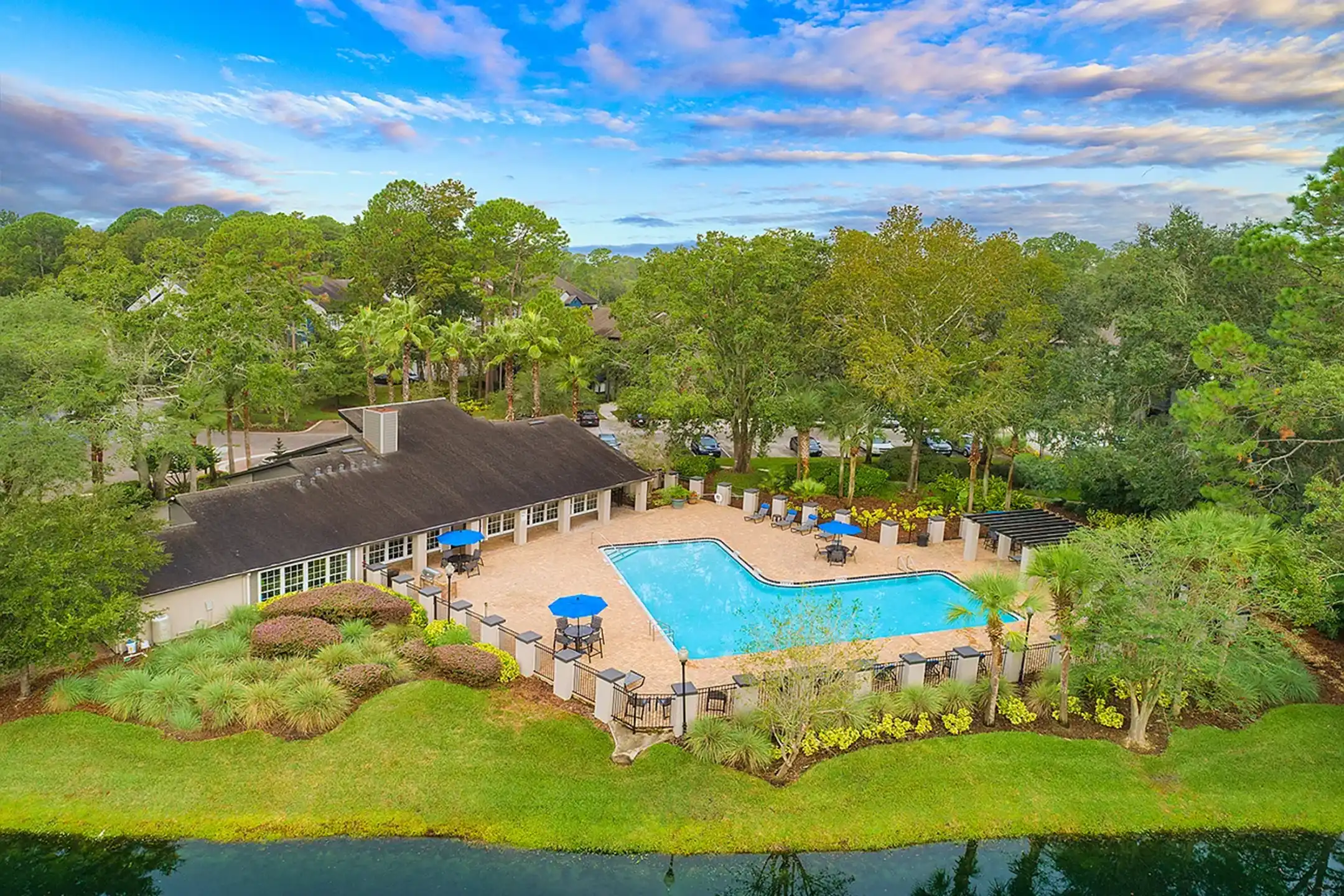MAA Mandarin Lakes - Jacksonville, FL 32257 | ApartmentGuide.com