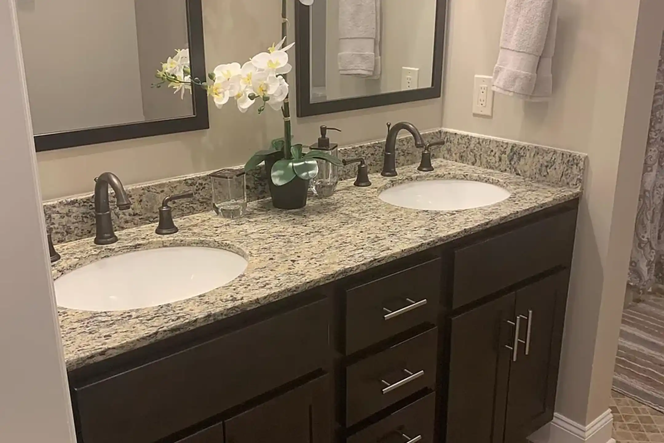 Top 10 Ultra Luxury Apartments for Sale in Sarjapur Road: Features and ... - Luxury Apartments With Modern Amenities