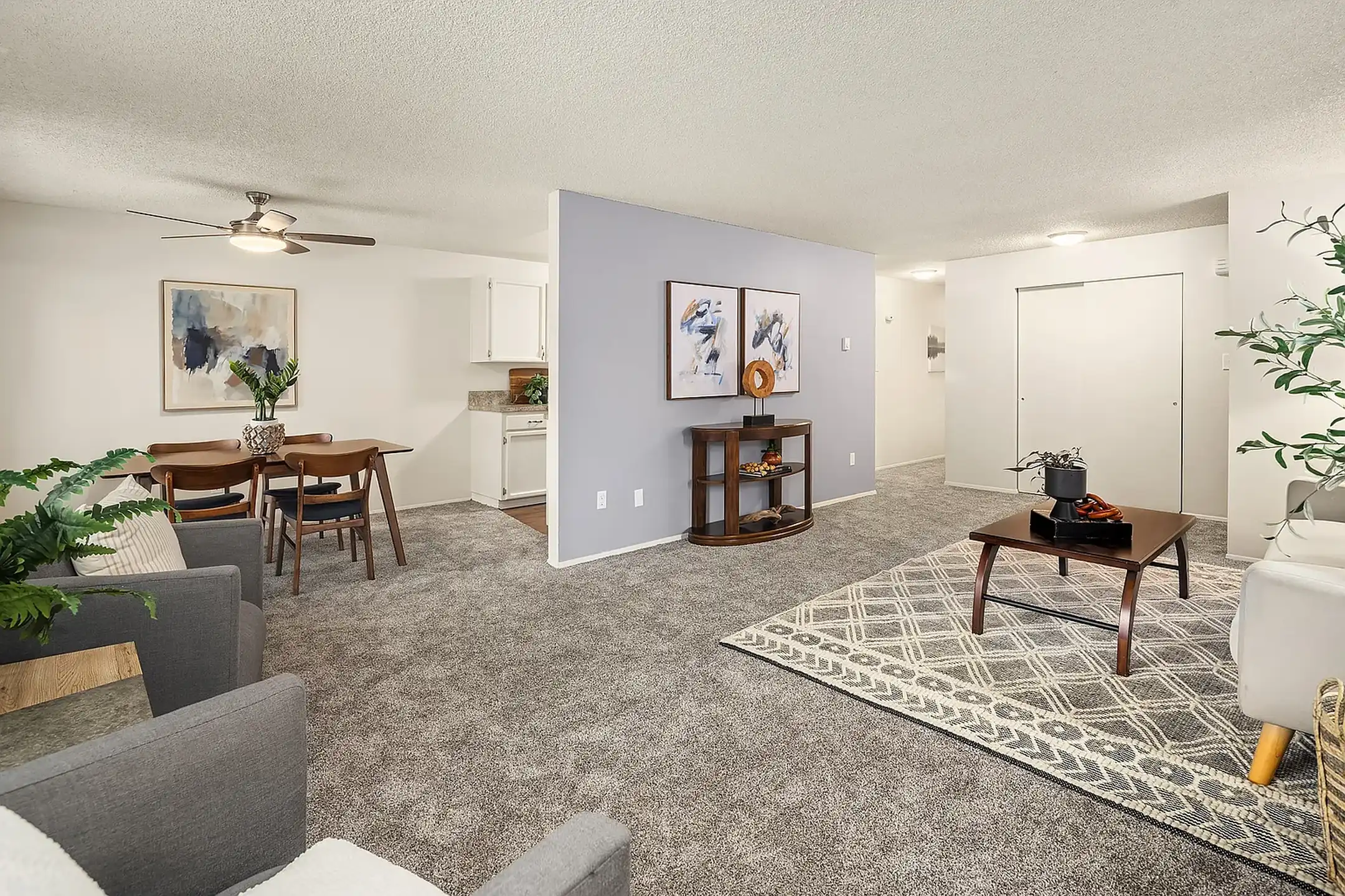 Wildwood Apartment Homes - Issaquah, WA 98027 | ApartmentGuide.com, image size:2160x1440