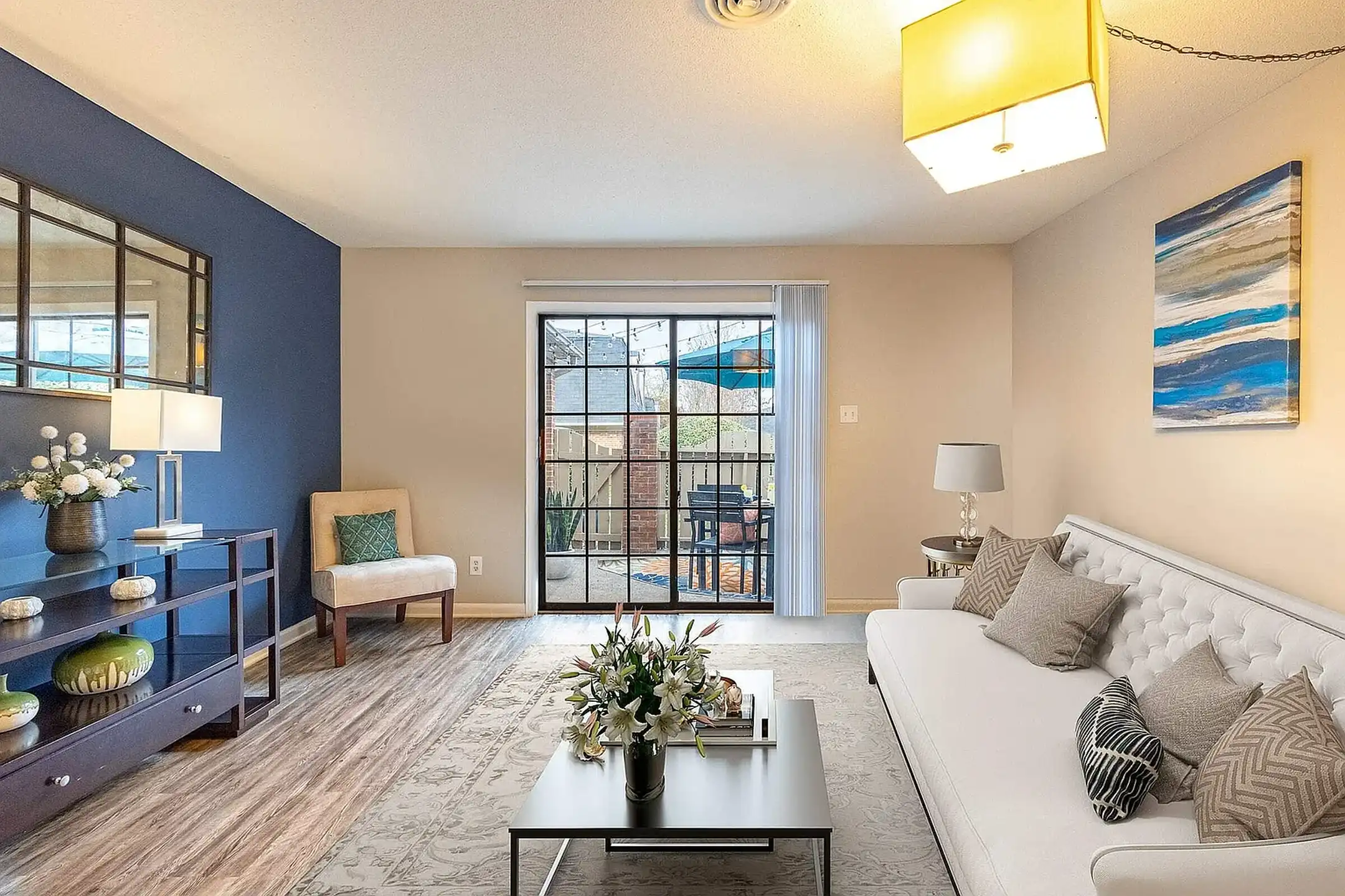 Four Seasons - Greensboro, NC 27407 | ApartmentGuide.com