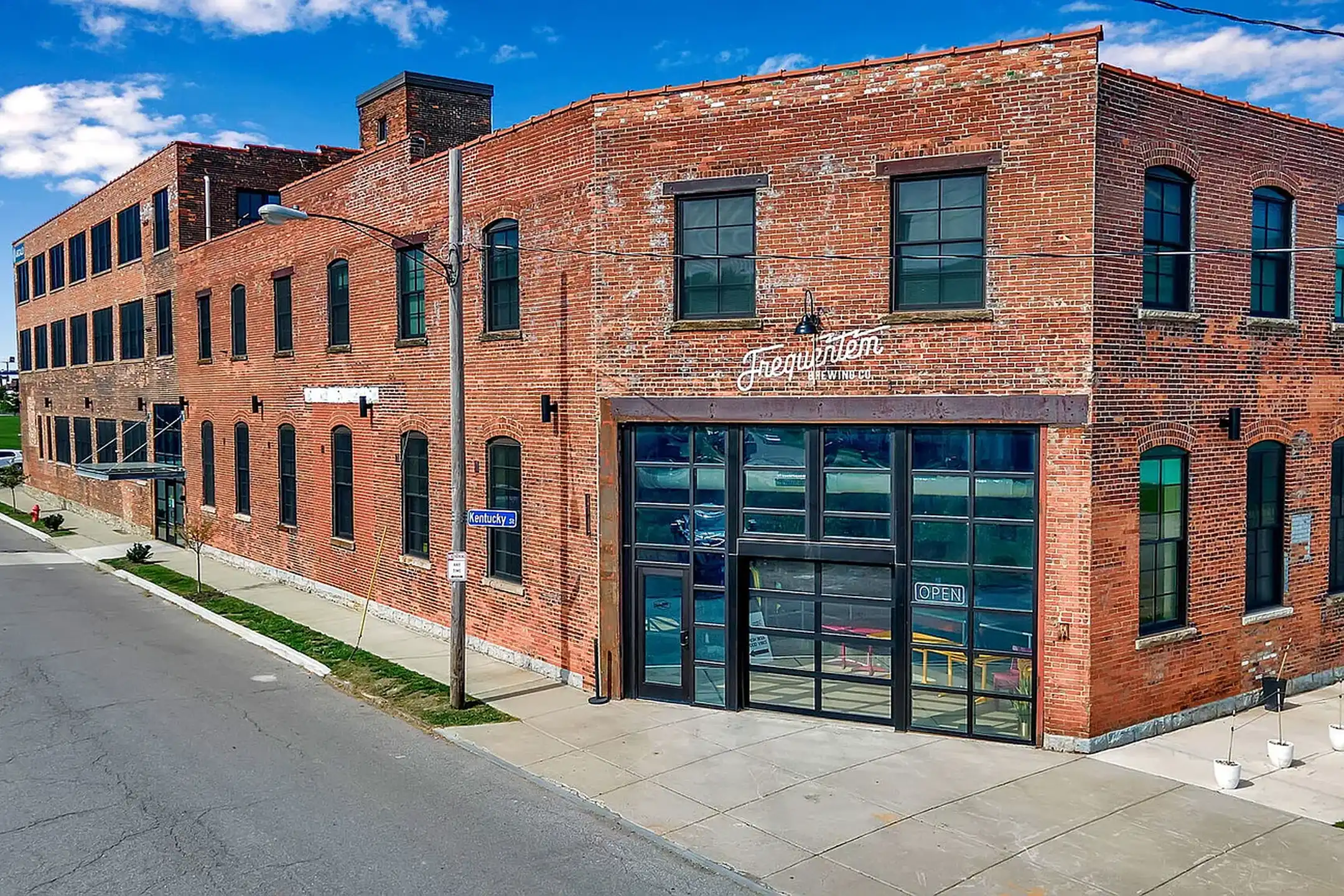 Barcalo Living - Buffalo, NY 14204 | ApartmentGuide.com