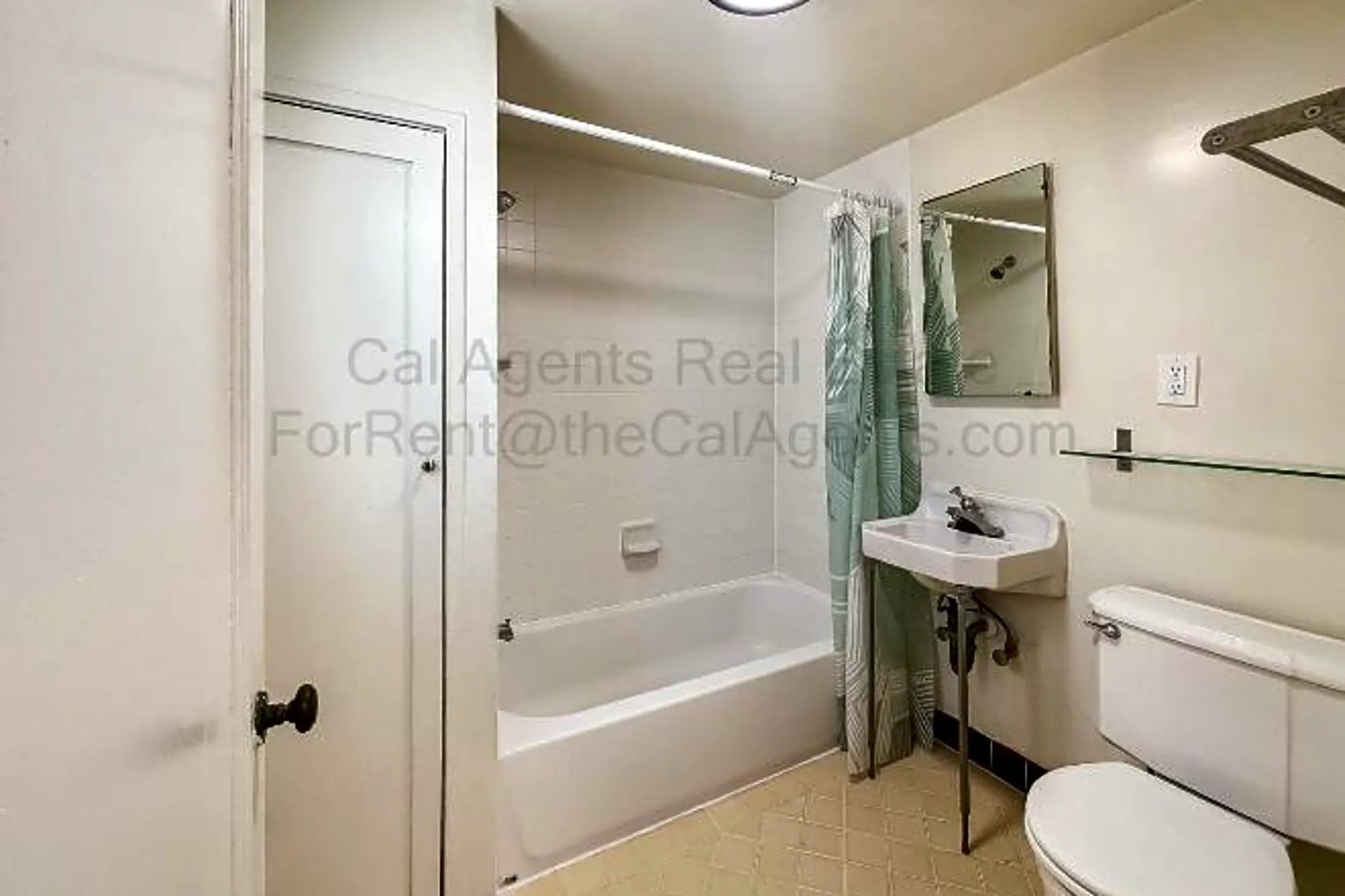 クレア★rent 2708 Haste St - Berkeley, CA 94704 | ApartmentGuide.com