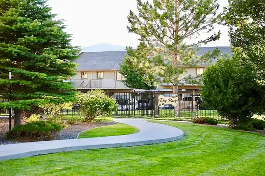 Apartments for Rent in Reno, NV - 1109 Rentals | ApartmentGuide.com