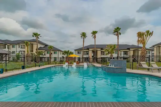 Apartments for Rent in Edinburg, TX - 492 Rentals | ApartmentGuide.com