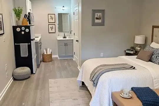 Rooms For Rent in Lake Junaluska, NC