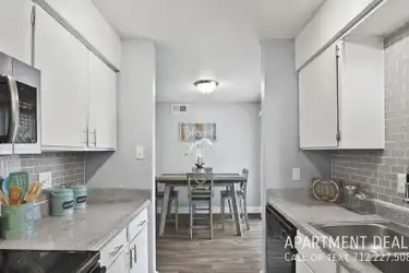 10736 Glenora Dr unit 736 - Houston, TX 77065 | ApartmentGuide.com