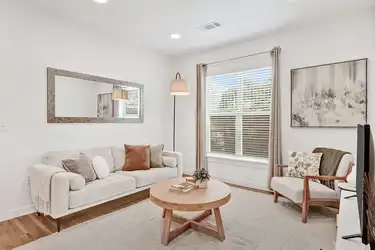 The Finch - Dallas, TX 75203 ApartmentGuide