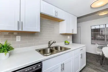 Palisade Park Aparments - Phoenix, AZ 85015 | ApartmentGuide.com
