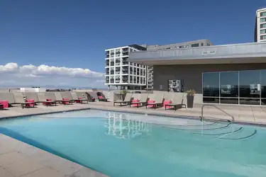 The Den - Denver, CO 80237 | ApartmentGuide.com