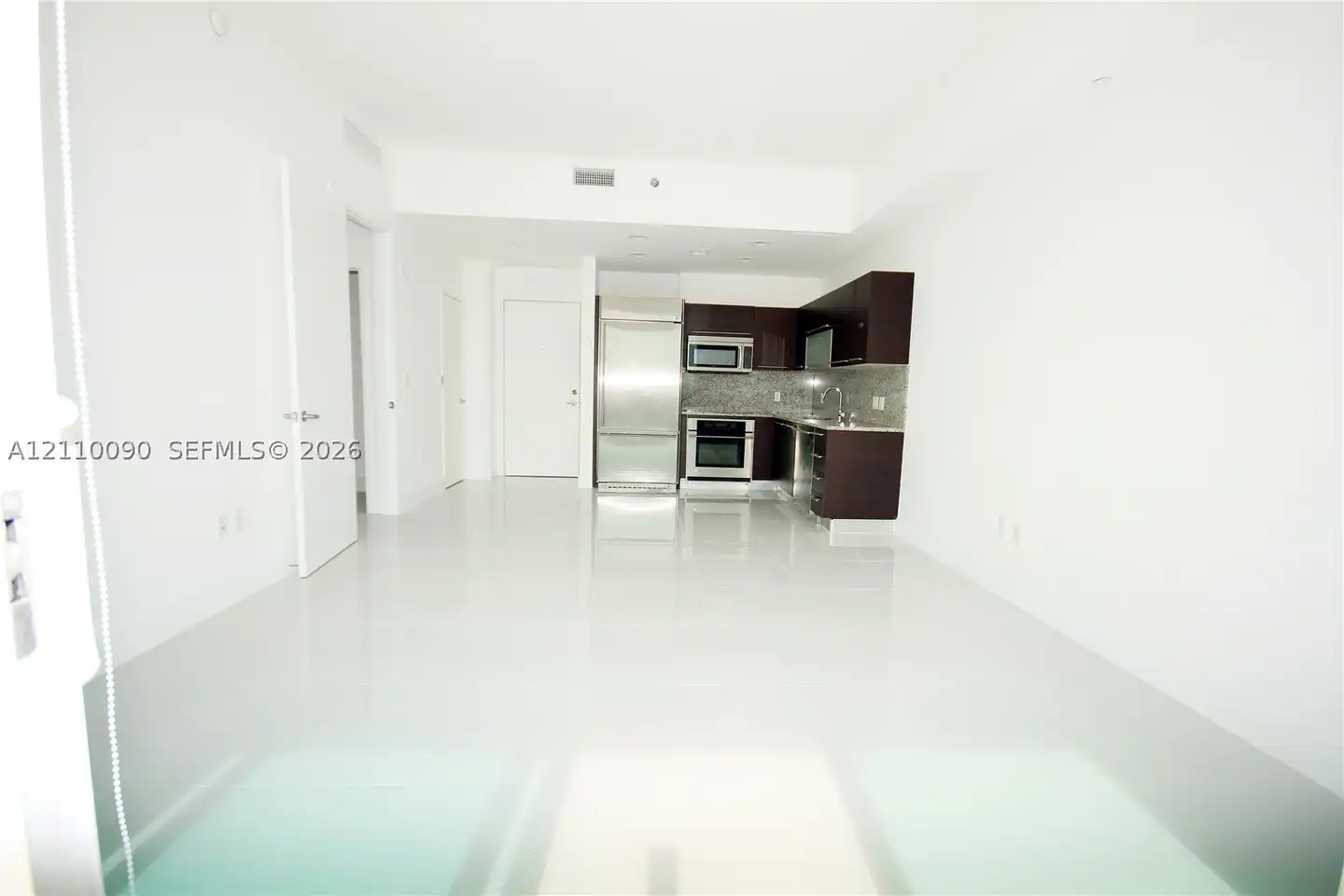 950 Brickell Bay Dr #4109 - Miami, FL 33131 | ApartmentGuide.com