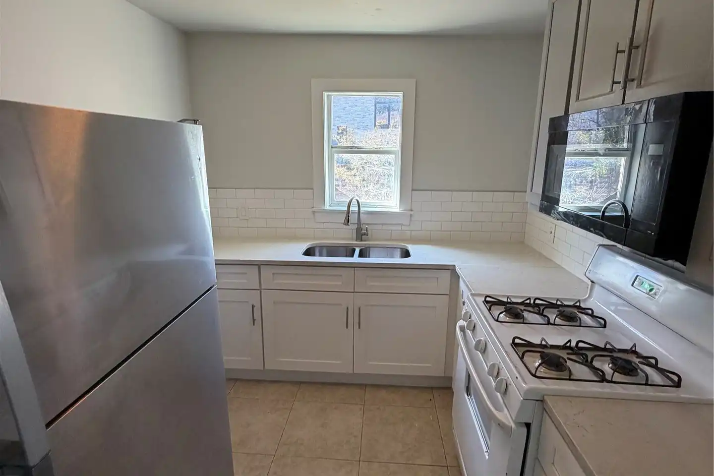 230 Starr St #101 - Dallas, TX 75203 | ApartmentGuide.com