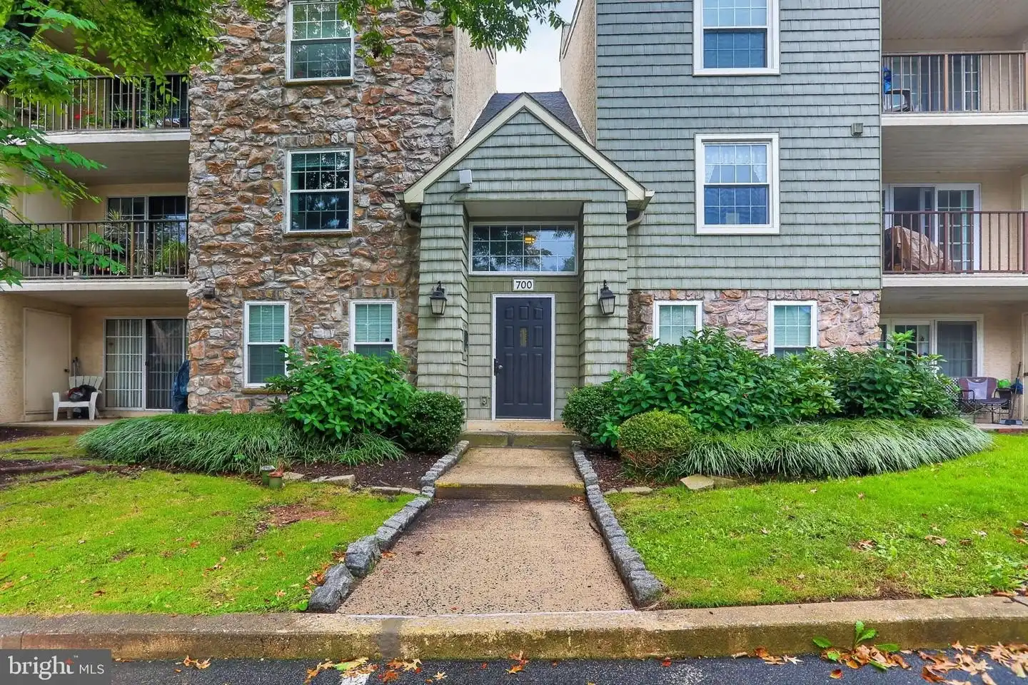 702 DEER RUN # - Norristown, PA 19403 | ApartmentGuide.com