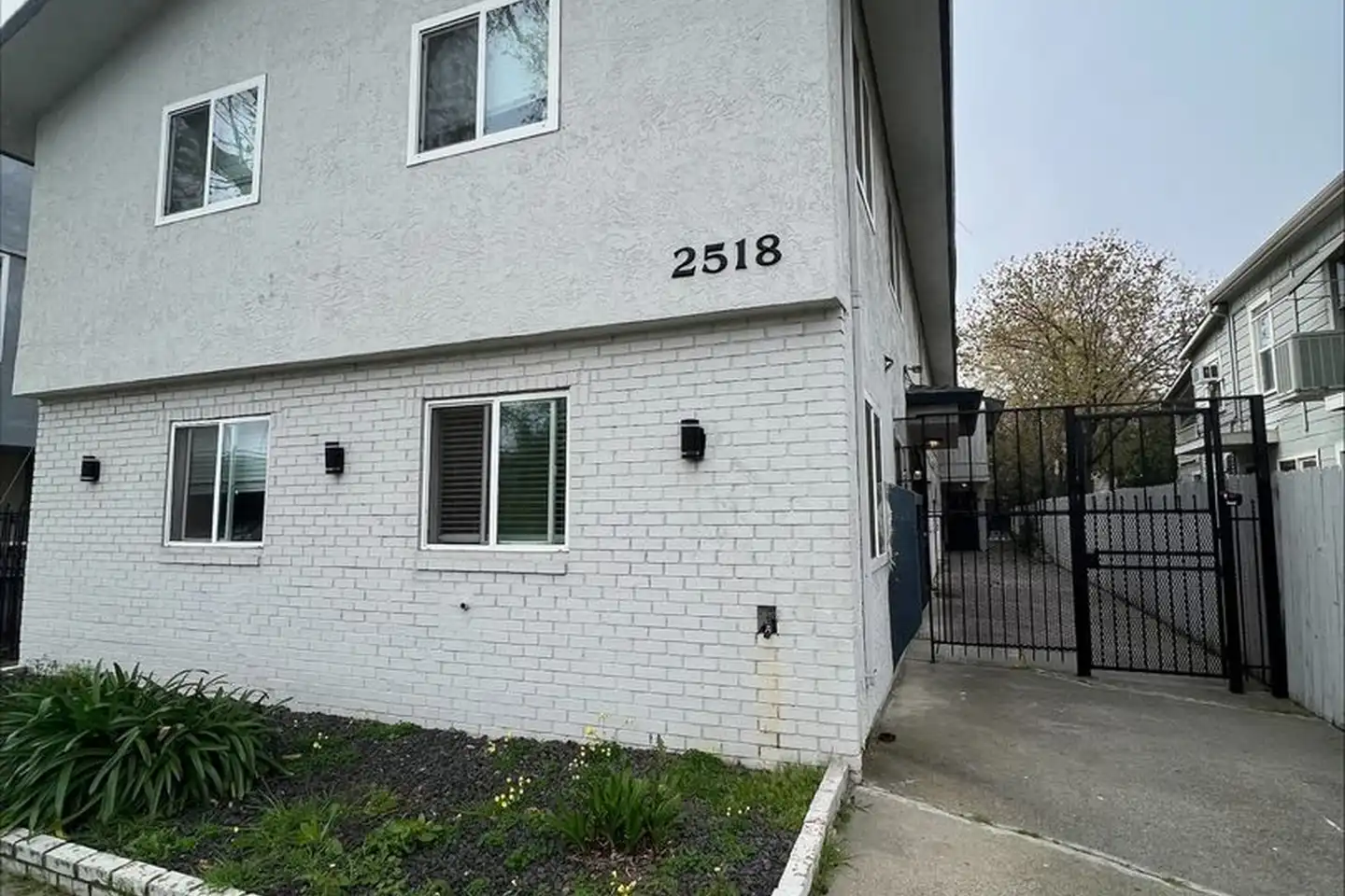 2518 X St unit Unit 7 - Sacramento, CA 95818 | ApartmentGuide.com