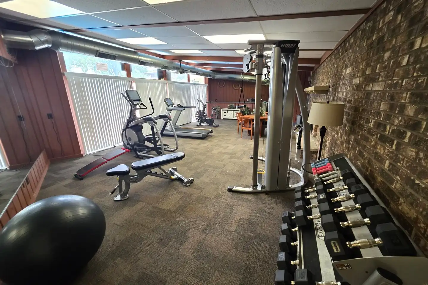 6431 Bridge Rd - Madison, WI 53713 | ApartmentGuide.com