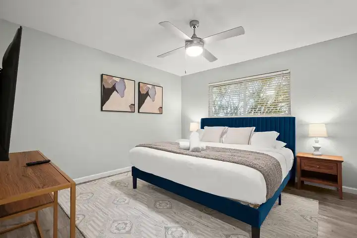 The Canopy at South Congress - Austin, TX 78745 | ApartmentGuide.com