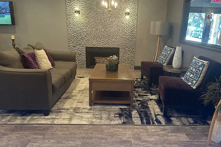 Walnut Ridge Apartments - Arlington, TX 76006 | ApartmentGuide.com