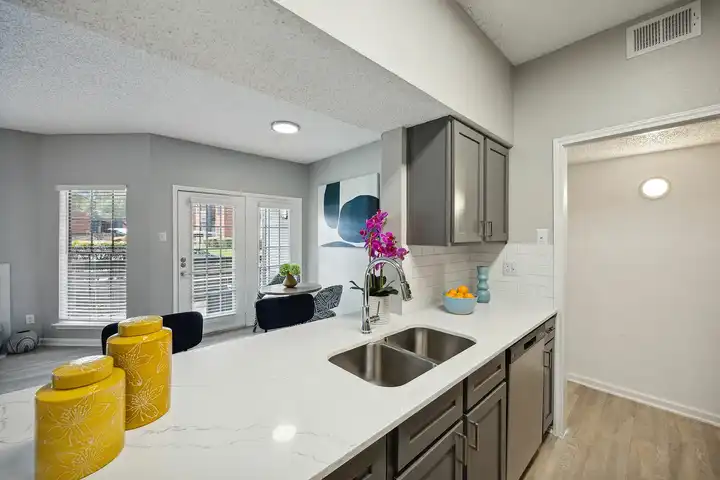 The Dayton - Plano, TX 75093 | ApartmentGuide.com