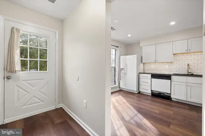2821 Madeira Ct - Woodbridge, VA 22192 | ApartmentGuide.com