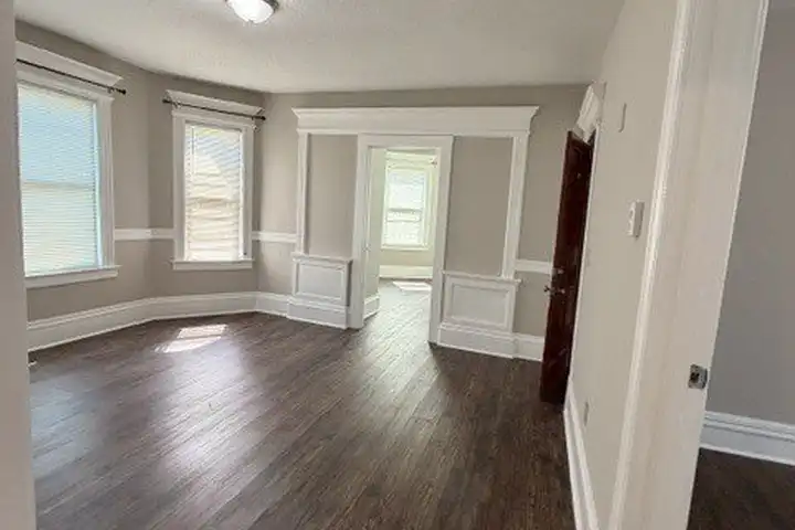 370 Maple Ave #3 - Hartford, CT 06114 | ApartmentGuide.com