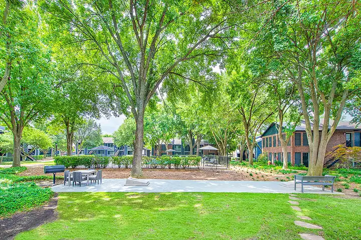MAA Highlands North - Dallas, TX 75248 | ApartmentGuide.com