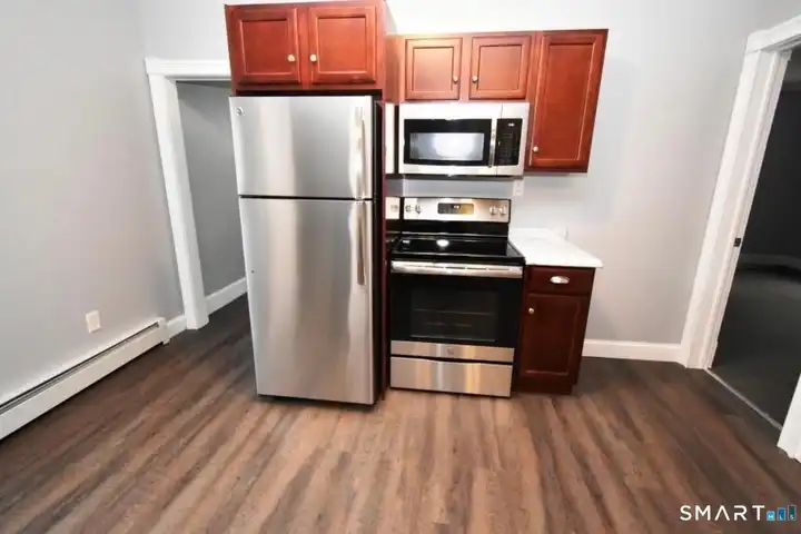 16 Crown St - Bristol, CT 06010 | ApartmentGuide.com