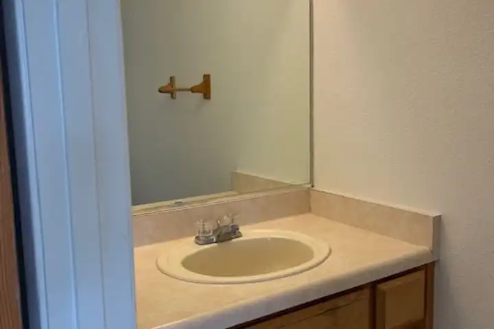 21204 Madre St unit Unit D - Tehachapi, CA 93561 | ApartmentGuide.com