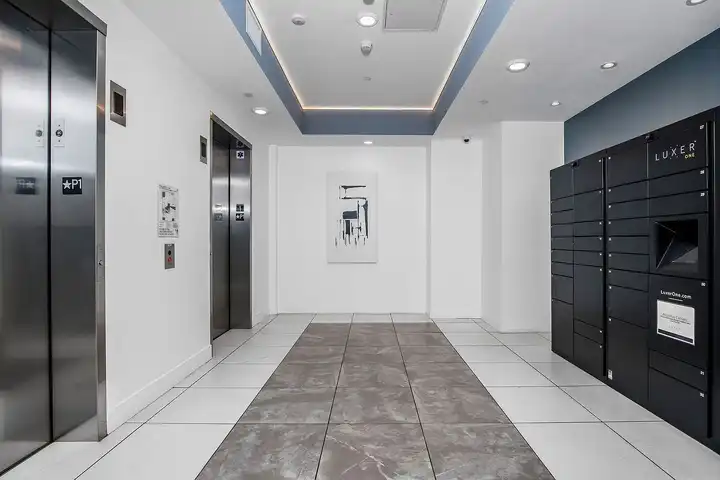 Rhys Building - Los Angeles, CA 90020 | ApartmentGuide.com