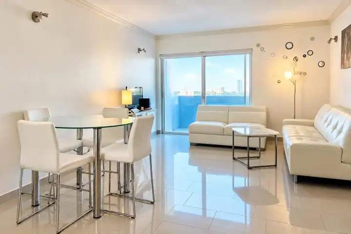 400 Kings Point Dr #1030 - Sunny Isles Beach, FL 33160 | ApartmentGuide.com