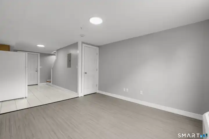 5 Manila Ave unit #6 - Hamden, CT 06514 | ApartmentGuide.com