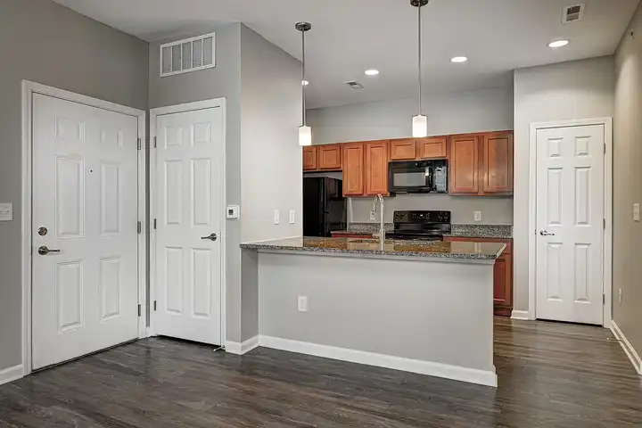 Slate Run Lofts and Apartments - Indianapolis, IN 46268 ...