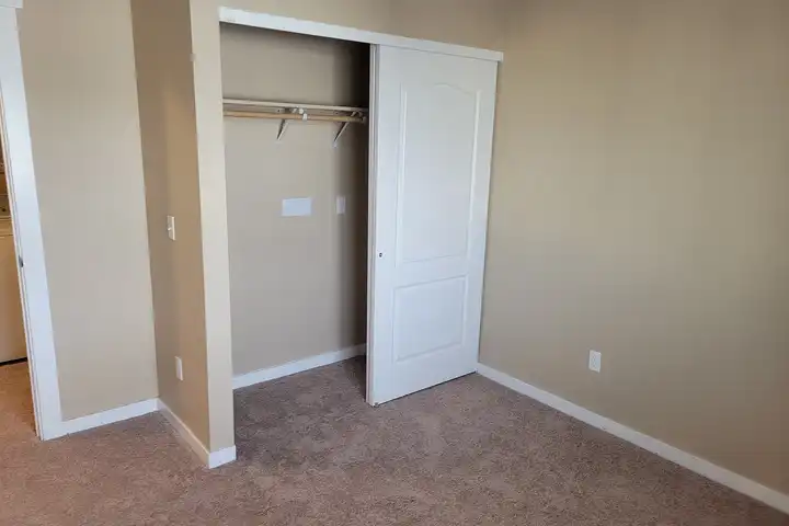 Summit Ridge - Spokane, WA 99223 | ApartmentGuide.com