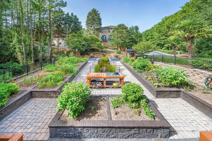 MAA Riverside - Atlanta, GA 30327 | ApartmentGuide.com