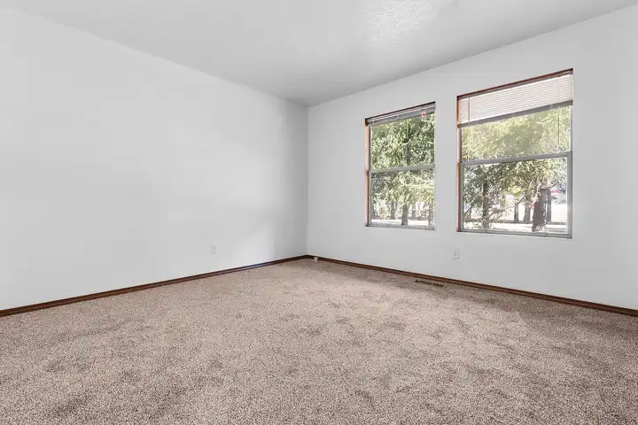 Northgate Apartments - Rochester, IN 46975 | ApartmentGuide.com