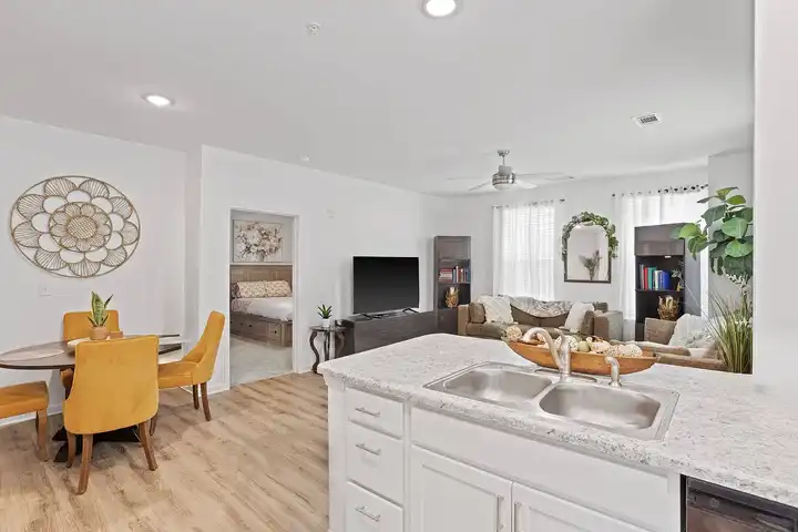 Ovata at Reedy Creek - Charlotte, NC 28213 | ApartmentGuide.com