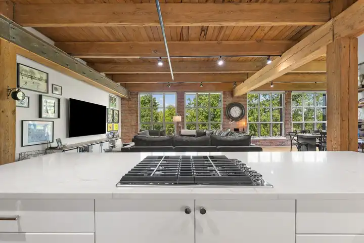 448 W Nationwide Blvd #321 - Columbus, OH 43215 | ApartmentGuide.com